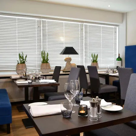 Western Premier Parkhotel Kronsberg 4*