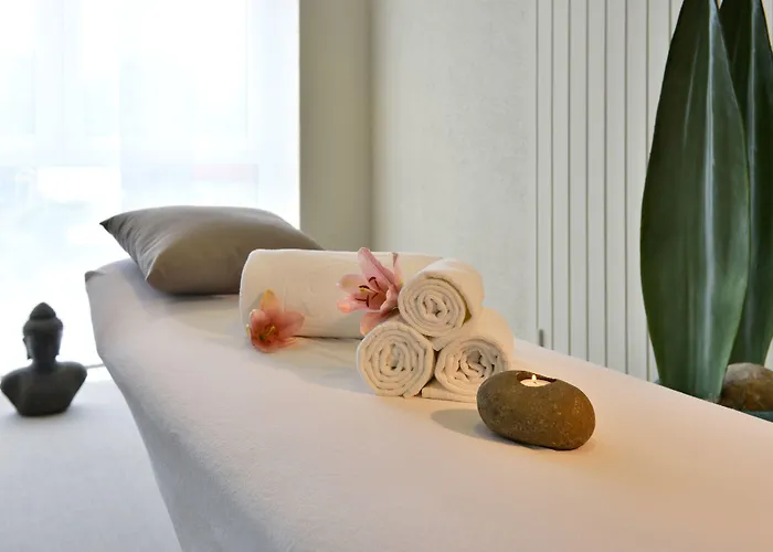 Отель Western Premier Parkhotel Kronsberg 4*