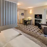 Hotel Western Premier Parkhotel Kronsberg 4*