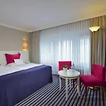 ホテル ベストウエスタン プレミア パークホテル クロンスベルク 4*