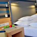 Western Premier Parkhotel Kronsberg 4*