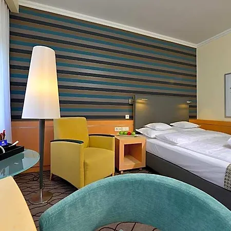 Western Premier Parkhotel Kronsberg 4*
