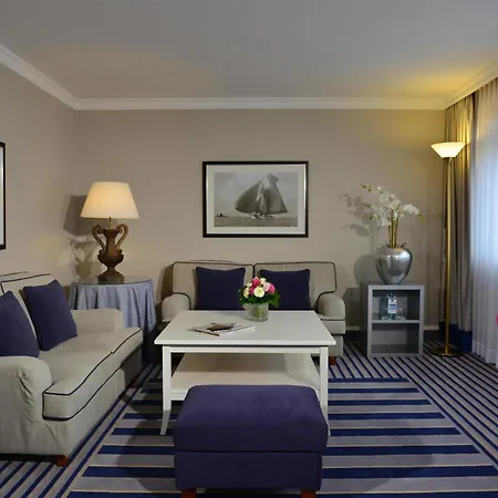 Hotell Western Premier Parkhotel Kronsberg