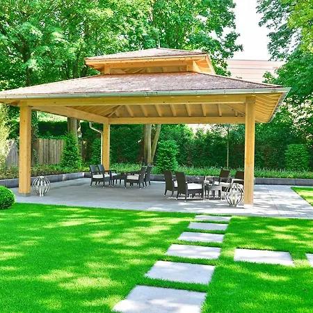 Hotel Western Premier Parkhotel Kronsberg 4*