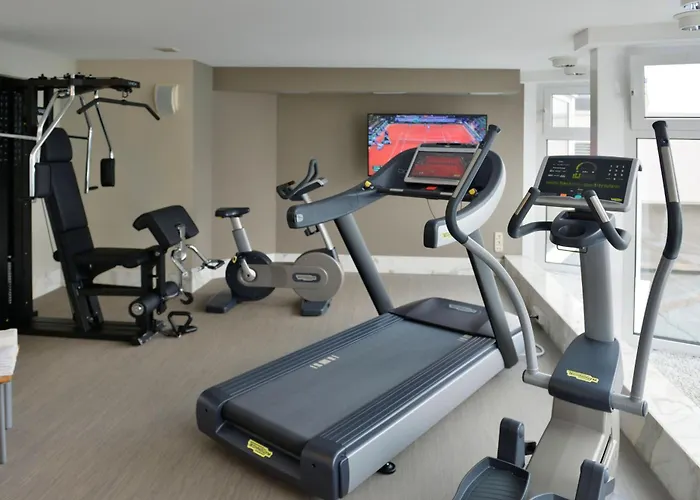 康斯柏格西佳高级公园酒店 酒店