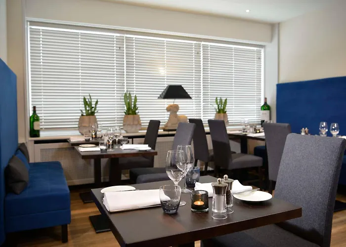 Western Premier Parkhotel Kronsberg 4*