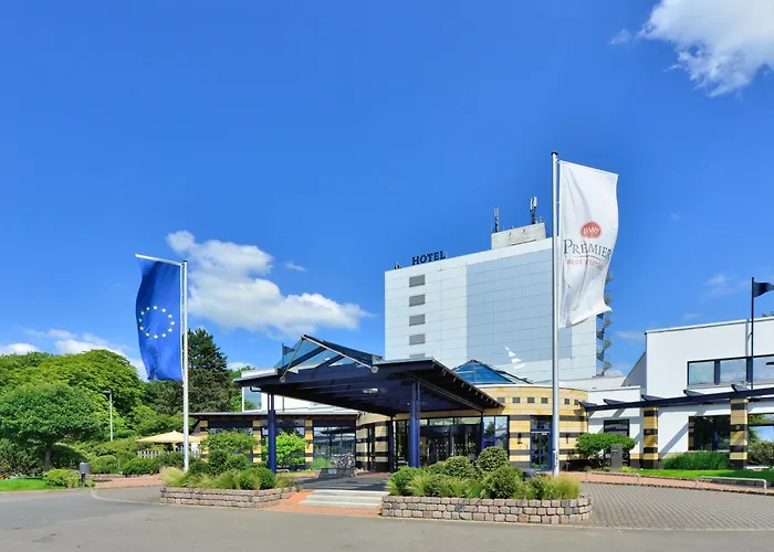 Western Premier Parkhotel Kronsberg 4*